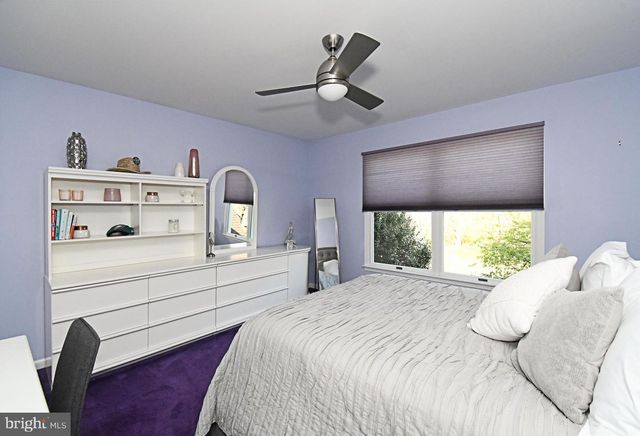 27 ARABIAN WAY, Holland, PA 18966