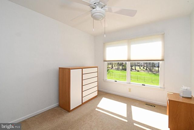 27 ARABIAN WAY, Holland, PA 18966