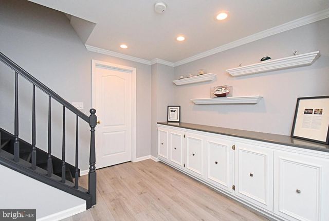 27 ARABIAN WAY, Holland, PA 18966