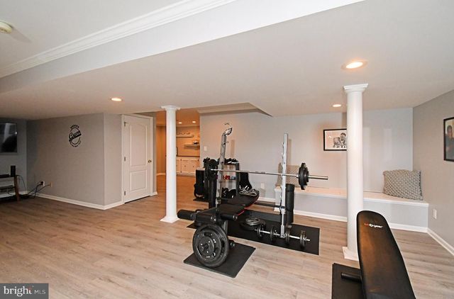 27 ARABIAN WAY, Holland, PA 18966