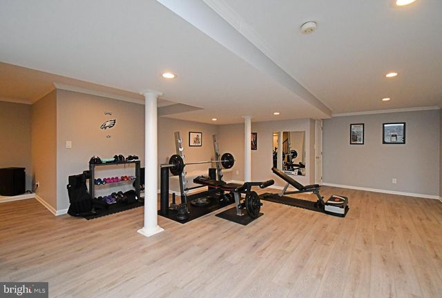 27 ARABIAN WAY, Holland, PA 18966