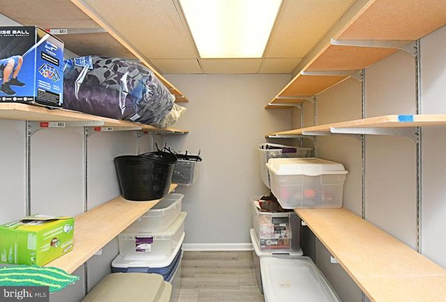 27 ARABIAN WAY, Holland, PA 18966