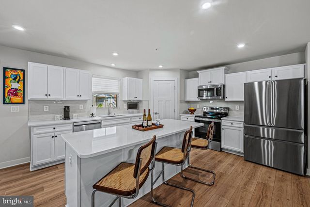 8406 MEADOW ROCK CT, Brandywine, MD 20613