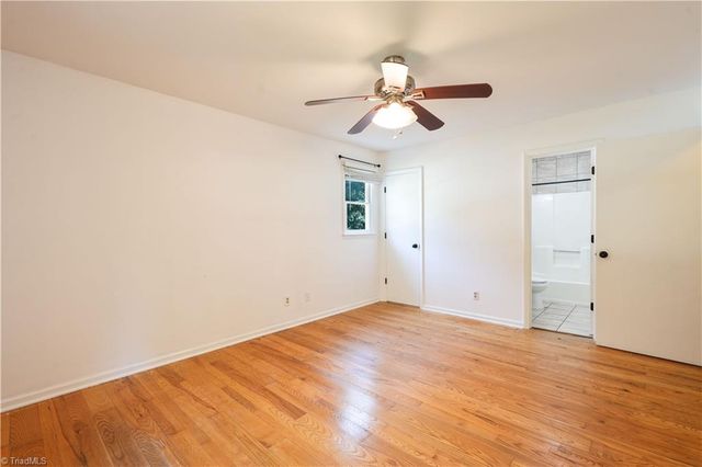 4313 Walnut Hollow Drive, Winston-salem, NC 27127