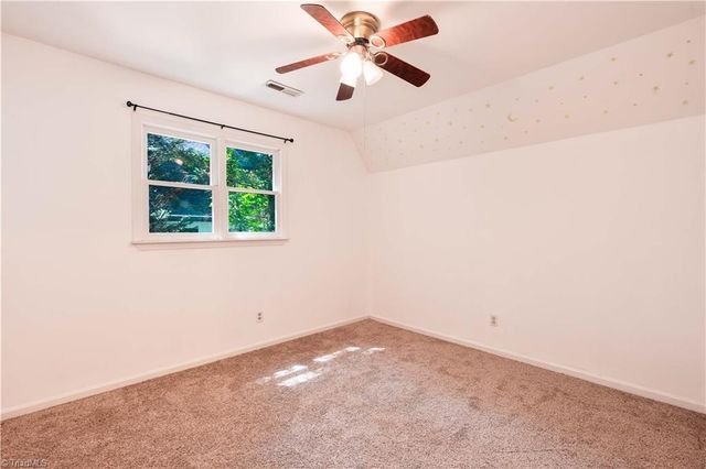4313 Walnut Hollow Drive, Winston-salem, NC 27127