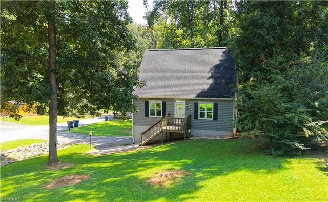 4313 Walnut Hollow Drive, Winston-salem, NC 27127