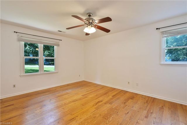 4313 Walnut Hollow Drive, Winston-salem, NC 27127