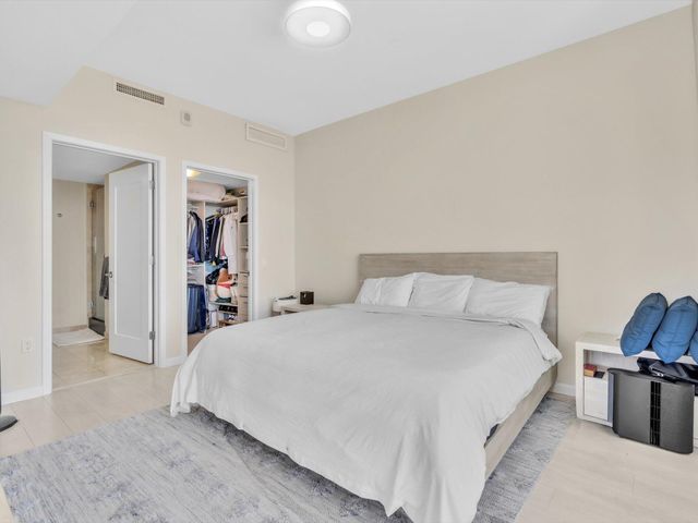 601 NE 27th Street 1208, Miami, FL 33137