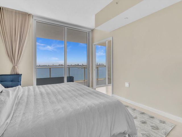 601 NE 27th Street 1208, Miami, FL 33137