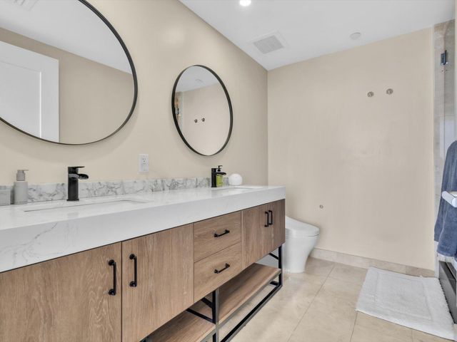 601 NE 27th Street 1208, Miami, FL 33137