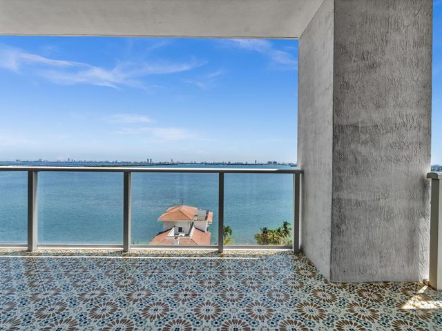 601 NE 27th Street 1208, Miami, FL 33137