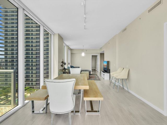 601 NE 27th Street 1208, Miami, FL 33137