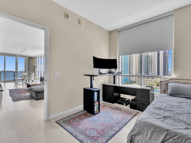 601 NE 27th Street 1208, Miami, FL 33137