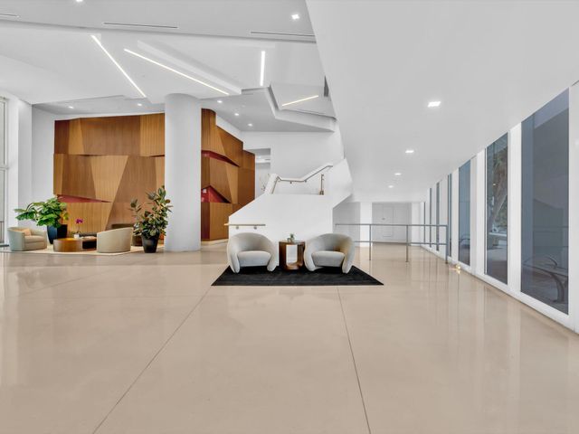 601 NE 27th Street 1208, Miami, FL 33137