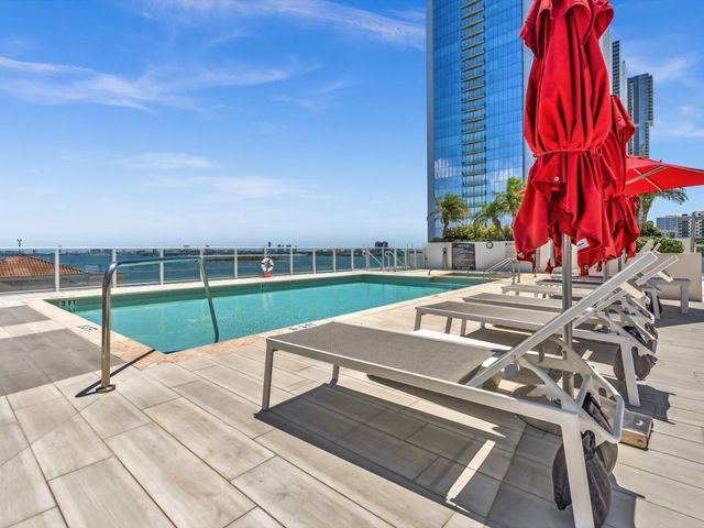 601 NE 27th Street 1208, Miami, FL 33137