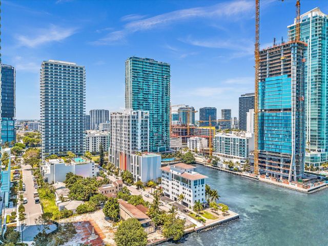 601 NE 27th Street 1208, Miami, FL 33137