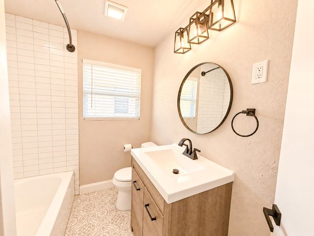 9324 Lenel Place, Dallas, TX 75220