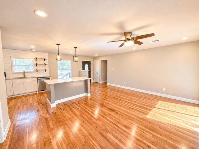 9324 Lenel Place, Dallas, TX 75220