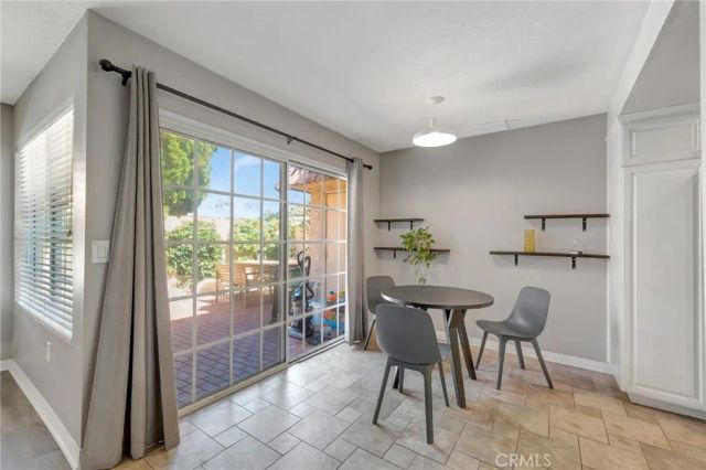 18571 Edgebrook Lane, Huntington Beach, CA 92648