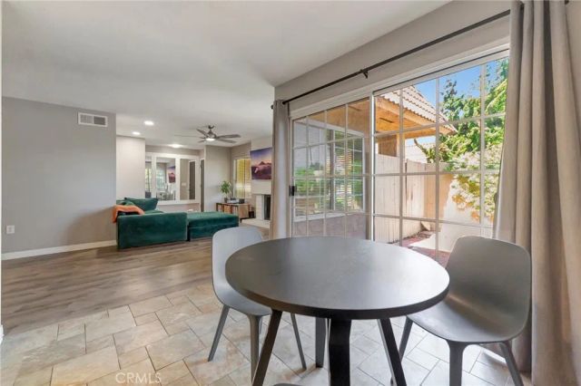 18571 Edgebrook Lane, Huntington Beach, CA 92648