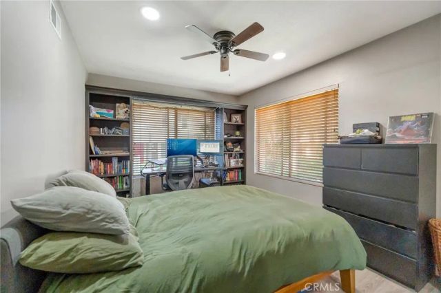 18571 Edgebrook Lane, Huntington Beach, CA 92648