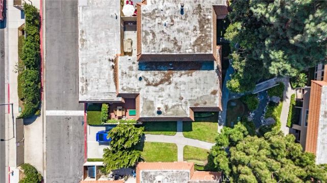18571 Edgebrook Lane, Huntington Beach, CA 92648
