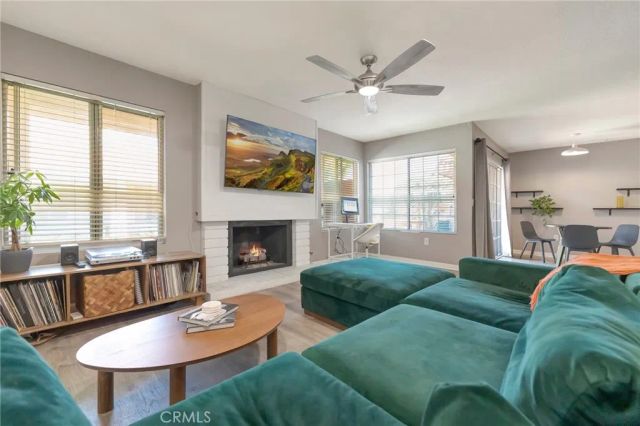 18571 Edgebrook Lane, Huntington Beach, CA 92648