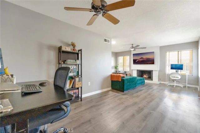 18571 Edgebrook Lane, Huntington Beach, CA 92648