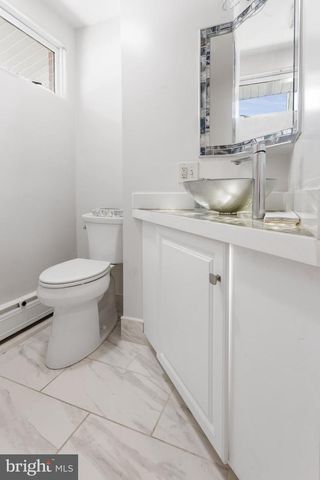 300 GEORGE ST, Hanover, PA 17331