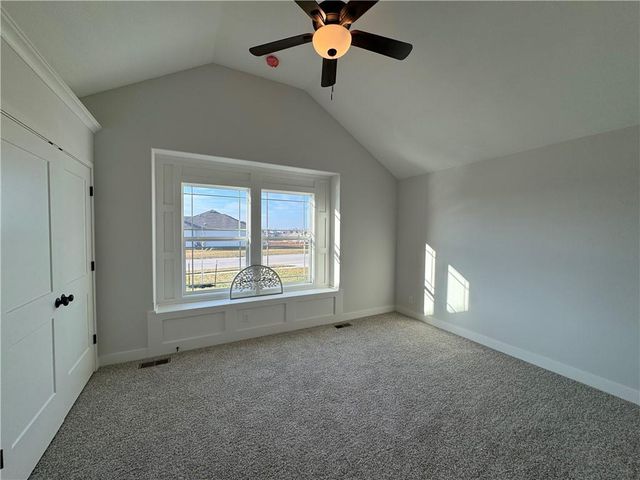 15600 Sheridan Court, Basehor, KS 66007