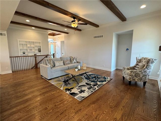 15600 Sheridan Court, Basehor, KS 66007