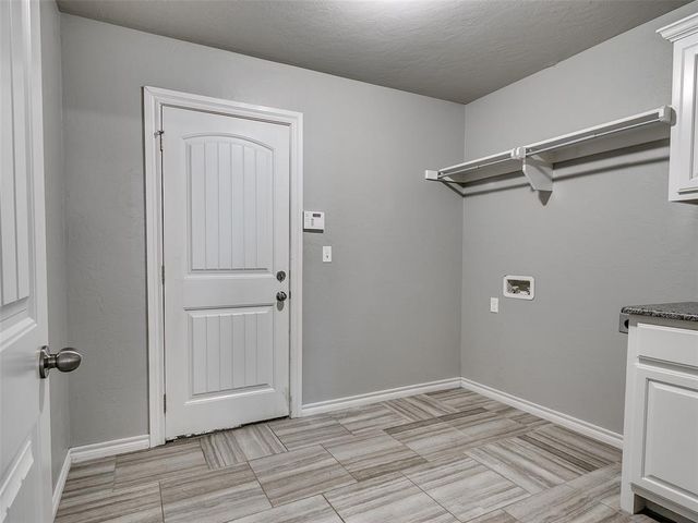 12712 NW 5th Street, Yukon, OK 73099