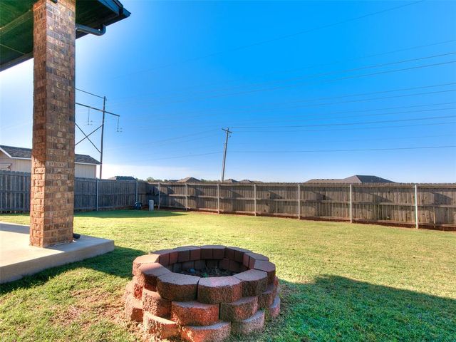 12712 NW 5th Street, Yukon, OK 73099