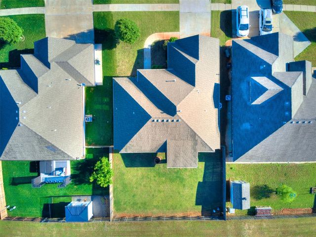 12712 NW 5th Street, Yukon, OK 73099