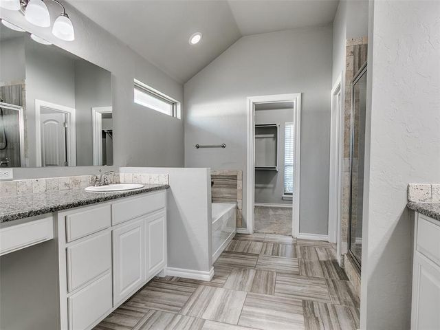 12712 NW 5th Street, Yukon, OK 73099