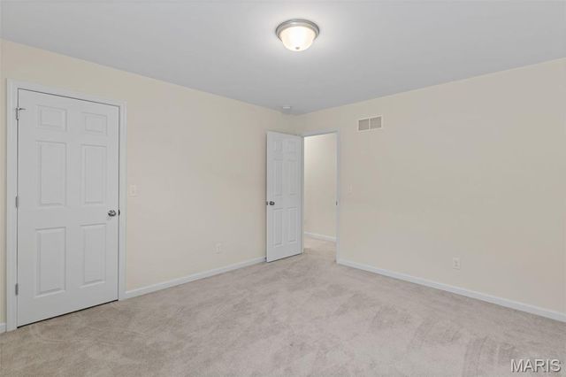 16920 Red Dragon Place, Wildwood, MO 63011