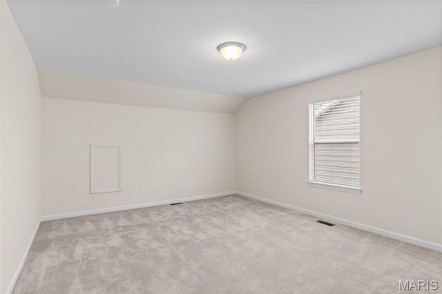 16920 Red Dragon Place, Wildwood, MO 63011