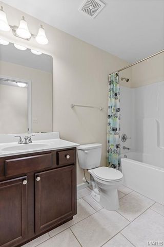 16920 Red Dragon Place, Wildwood, MO 63011