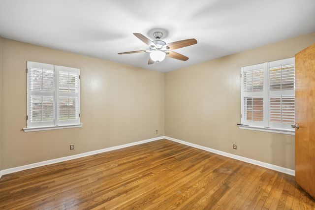 2419 Bentley Avenue, Dallas, TX 75211