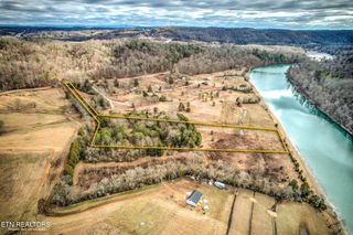 321 Blackburn Lane, Lenoir City, TN 37771