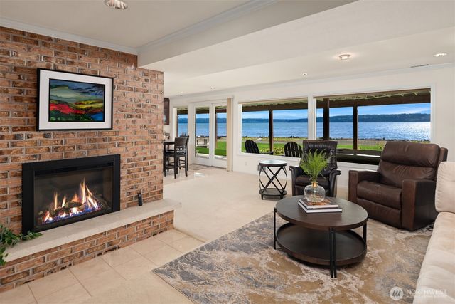 2106 Breezy Point Road, Camano Island, WA 98282