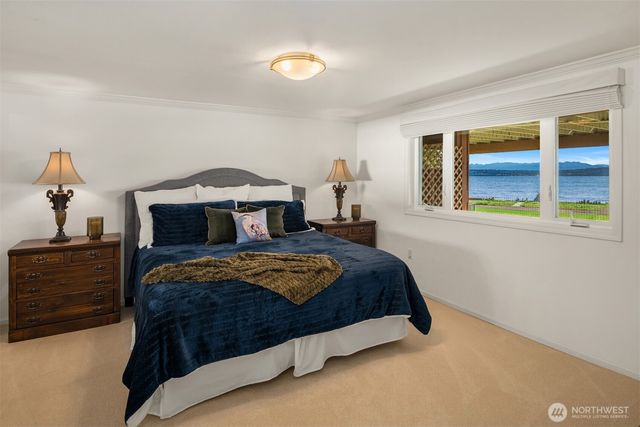 2106 Breezy Point Road, Camano Island, WA 98282