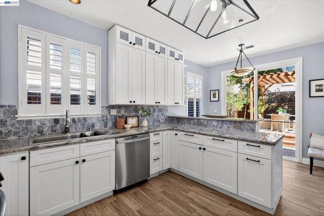 2038 Mulberry Cmn, Livermore, CA 94551