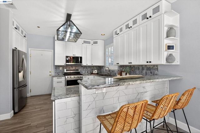 2038 Mulberry Cmn, Livermore, CA 94551