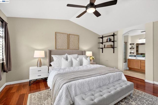 2038 Mulberry Cmn, Livermore, CA 94551