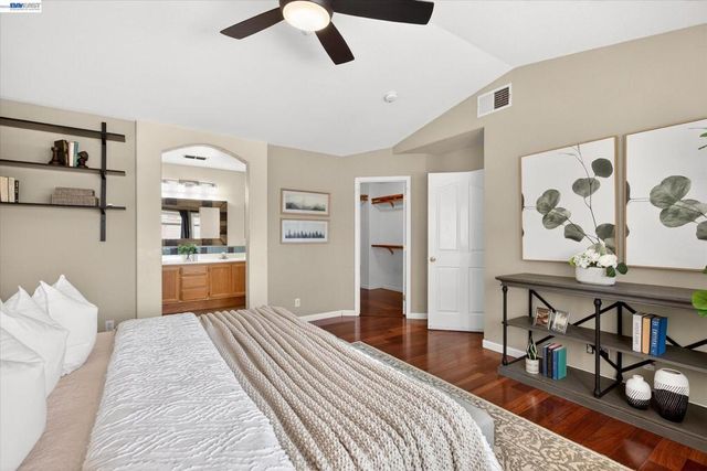 2038 Mulberry Cmn, Livermore, CA 94551