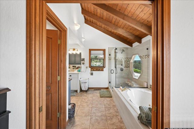 19831 Echo Blue Dr, Penn Valley, CA 95946