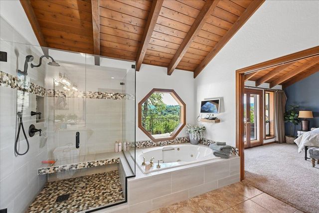 19831 Echo Blue Dr, Penn Valley, CA 95946