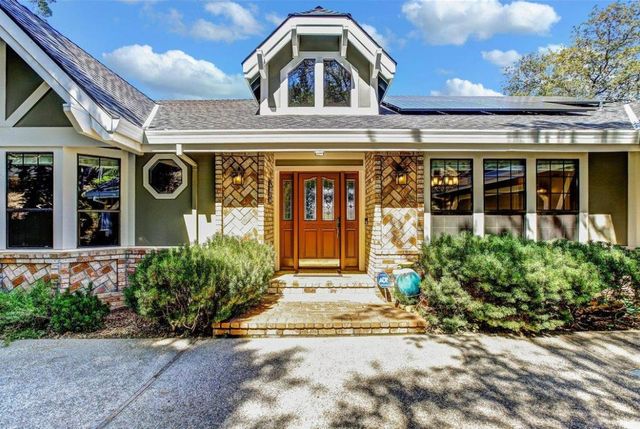 19831 Echo Blue Dr, Penn Valley, CA 95946