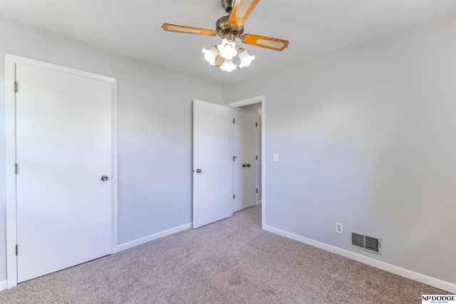 5226 Q Street, Omaha, NE 68117